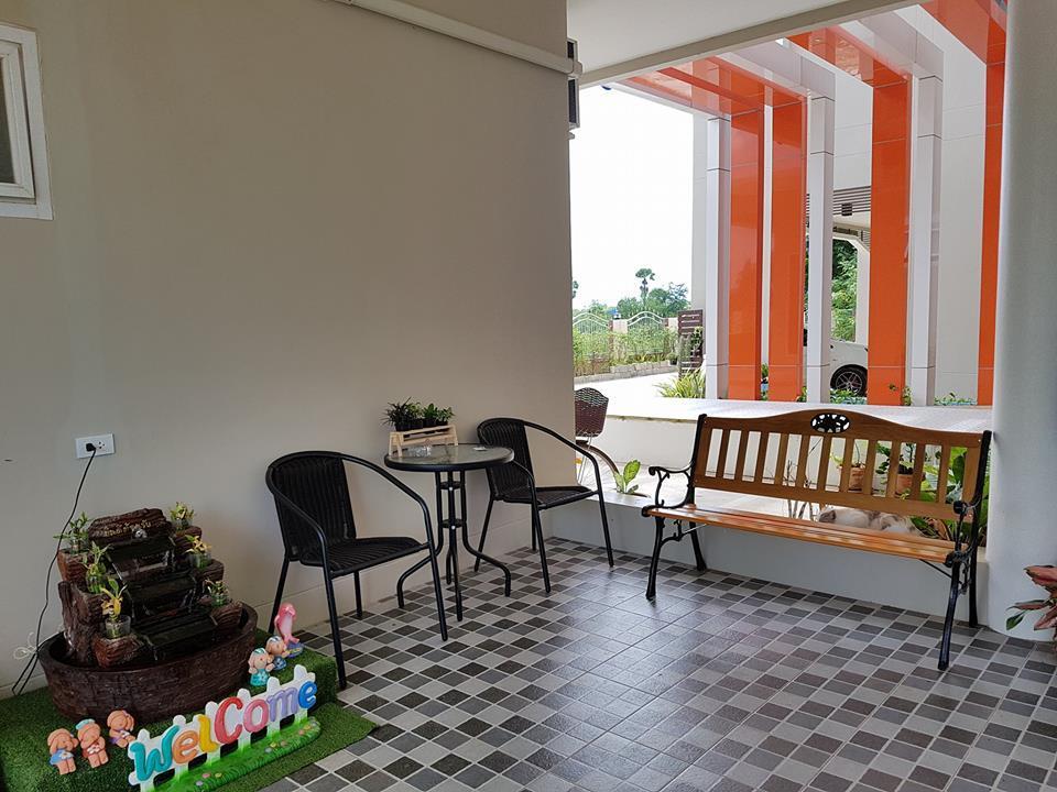 Natcha Casa Rico Residence Nakhonratchasima Exterior foto